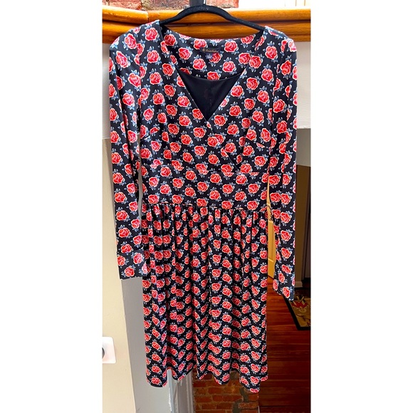 Brooks Brothers Rose Print long sleeve wrap dress - Picture 1 of 5